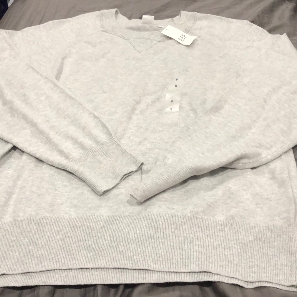 Gap sweater 100 percent cotton size small